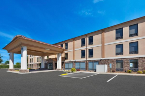  Holiday Inn Express Chillicothe East, an IHG Hotel  Чилликоти